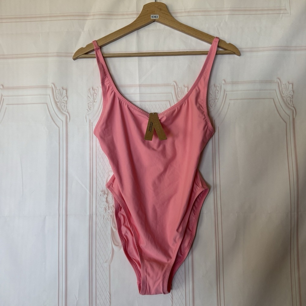 Skims Signature Swim Scoop Neck One Piece In Melon Size M NWT $90